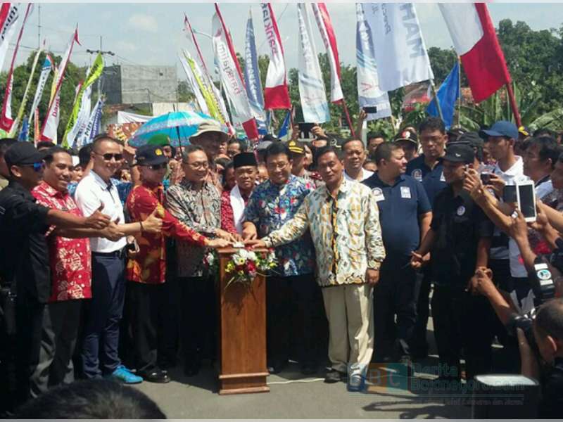 Jembatan Padangan-Kasiman Diresmikan 