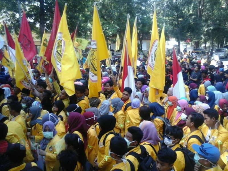 Ratusan Pemuda Gelar Unjuk Rasa Tolak Kebangkitan Komunis