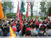 Peringati Harkitnas, Aliansi Omek Bojonegoro Turun Jalan