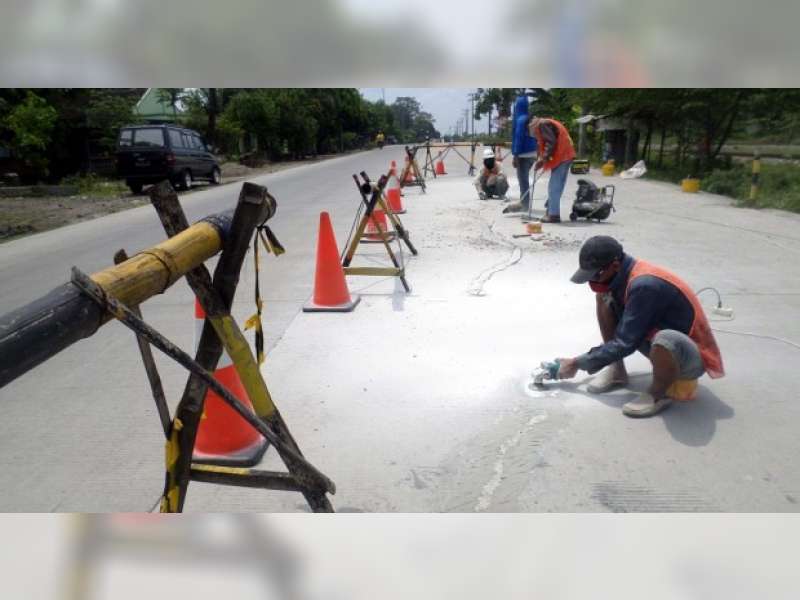 Bangun Jalan Cor Beton, Pemkab Anggarkan Rp 1 Triliun