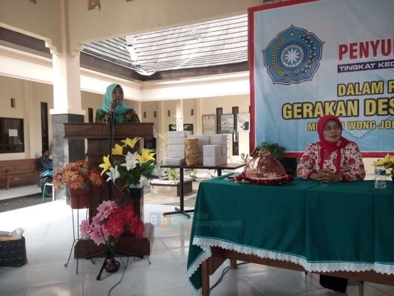 Tim Penggerak PKK Bojonegoro Kampanyekan Stop Pernikahan Dini