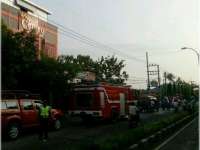 Tim Labfor Polda Jatim Selidiki Kebakaran di Cafe Centro