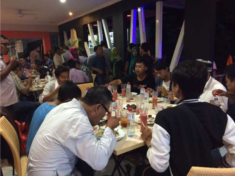 EMCL Adakan Buka Puasa Bareng Insan Media Bojonegoro