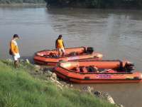 Tim SAR Mencari Jasad Ariel Hingga Perbatasan Baureno-Babat