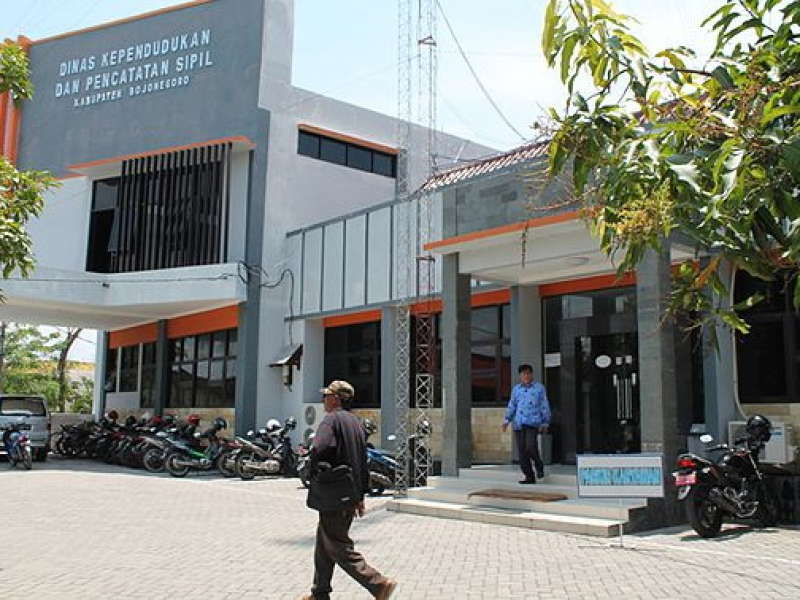 200 Ribu Warga Bojonegoro Belum Miliki e-KTP