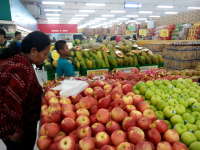 Geliat Masyarakat di Pusat Perbelanjaan Meningkat Saat Ramadan