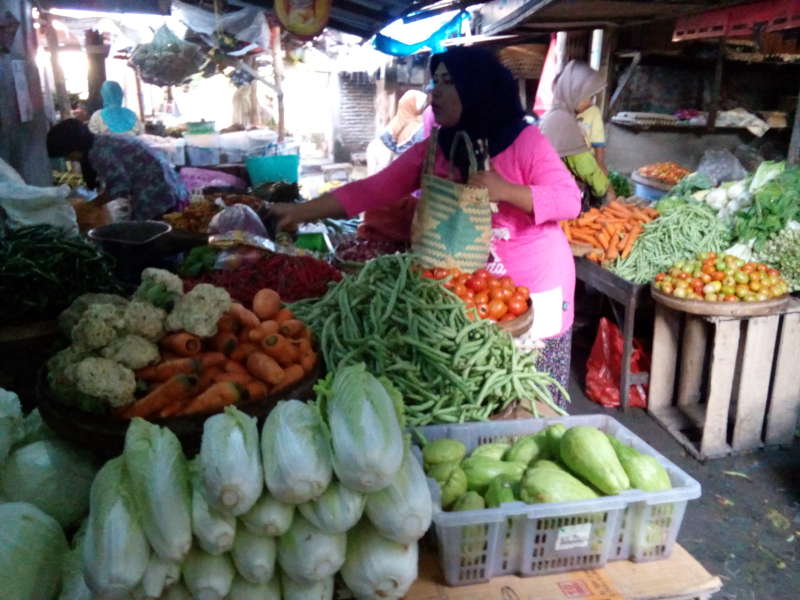 Bulan Puasa, Harga Sayuran di Pasar Tobo Stabil