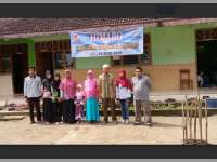 MI Ittihadiyah Sudah Kecamatan Malo Terima Komputer dari Tripatra