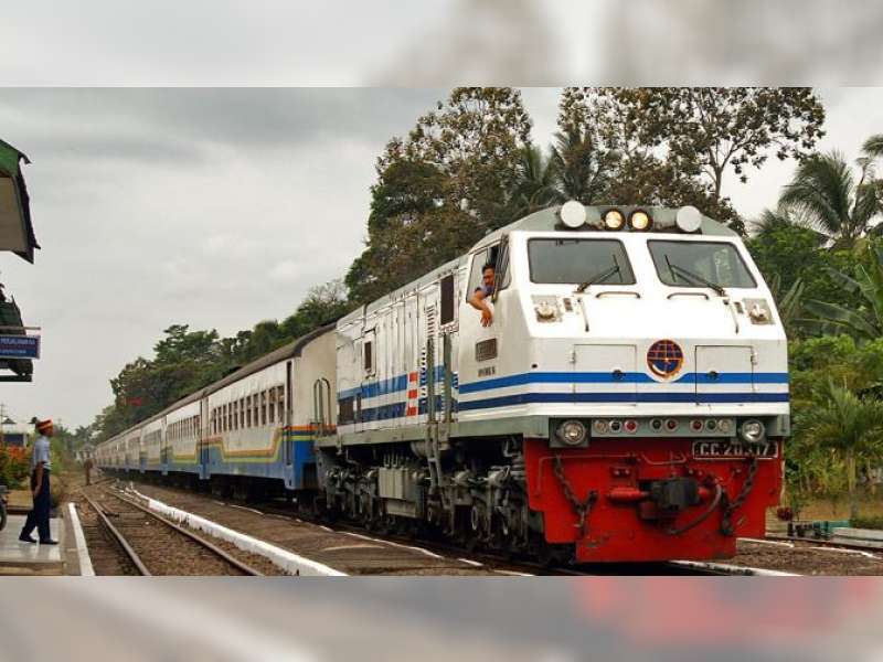 PT KAI Sediakan 3 Kereta Tambahan untuk Mudik Lebaran
