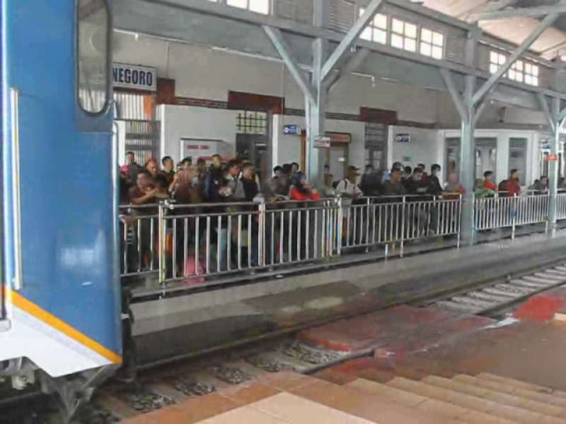 Arus Mudik Lebaran, Calo Tiket KA Tak Berkutik Lagi