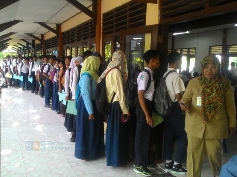 Hari Ini Penerimaan Peserta Didik Baru Dimulai