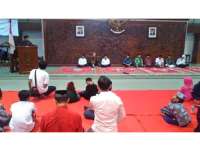 SKK Migas dan KKKS Adakan Bukber dan Santunan Yatim Piatu