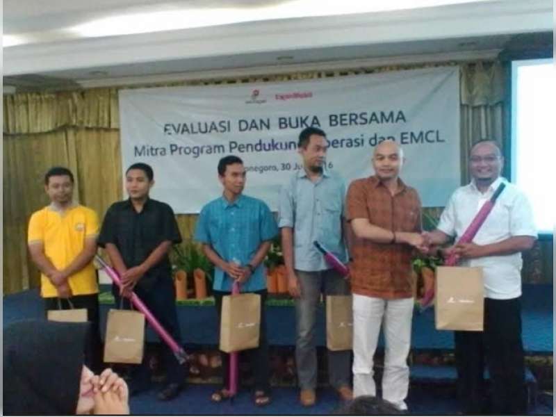 EMCL Evaluasi NGO Mitra Program