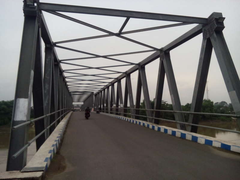 Jembatan Padangan-Kasiman Berdampak pada Kerajinan Souvenir Batokan