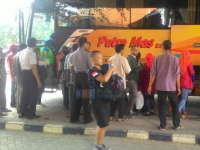 Setiap Hari Ada Bus Mudik Gratis di Terminal Rajekwesi