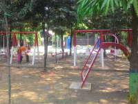 Taman dan Mainan Anak Bikin Nyaman Terminal Rajekwesi