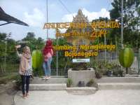 Selfie Di Wisata Kebun Belimbing