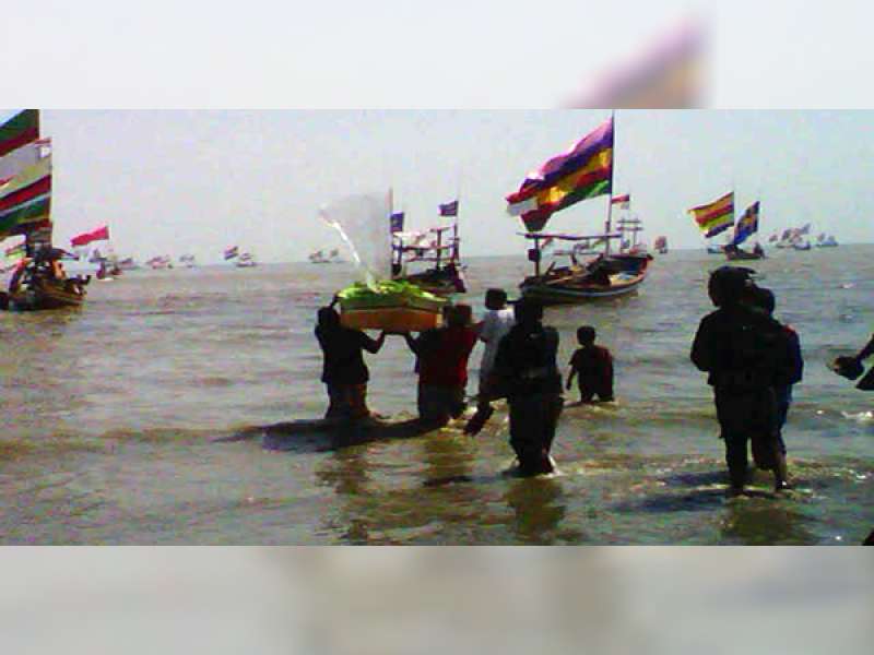 Tradisi Dusdusan yang Masih Bertahan hingga Sekarang