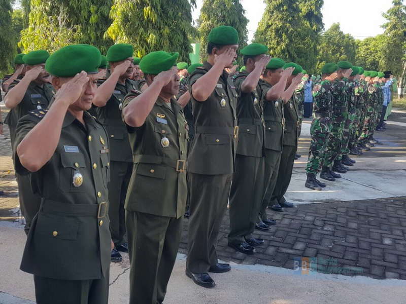 Dandim Bojonegoro Pimpin Ziarah Rombongan di TMP Kusuma Bangsa Dander