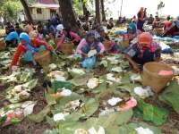 Mongso Panen, Petani Mojodelik Gelar Ritual Sedekah Bumi