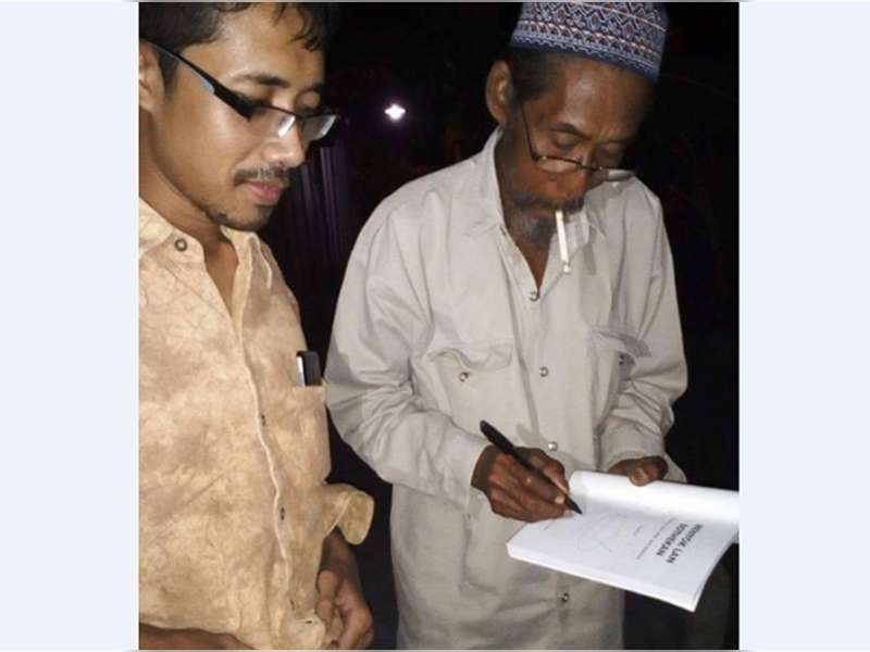 Nardi, Pemulung yang Menulis Buku Sastra Jawa