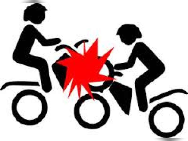 Tabrakan, Dua Pengendara Motor Dilarikan ke Rumah Sakit