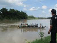 Lelaki Ini Tenggelam Saat Berenang Menyeberangi Bengawan Solo