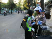 Polres Bojonegoro Lengkapi Anggota Dengan Rompi Anti peluru