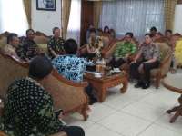 Bupati Pimpin Rapat Perkembangan Proyek JTB