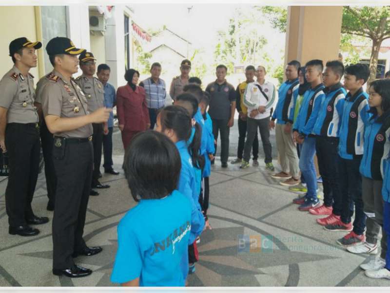 Kapolres Bojonegoro Semangati Duta Inkanas Berlaga di Bupati Cup Ngawi