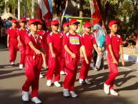 Gerak Jalan 8 Kilometer Tingkat Sekolah Dasar