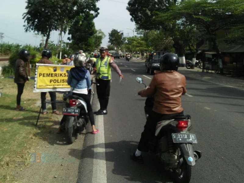 Satlantas Tilang 143 Pengendara dan Amankan 4 Motor