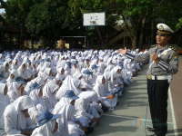 Satlantas Sosialisasikan Keselamatan Berlalu Lintas di SMAN 1 Baureno