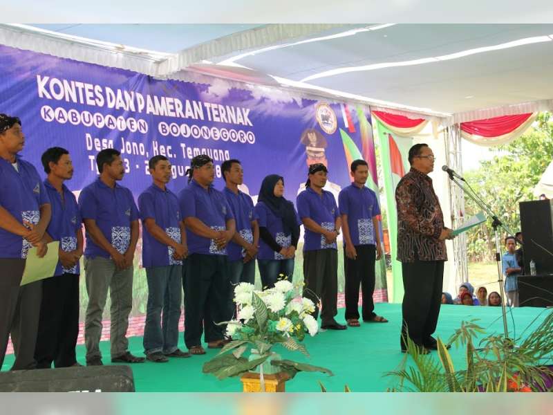 Disperta Bojonegoro Gelar Pameran Ternak di Desa Jono Temayang
