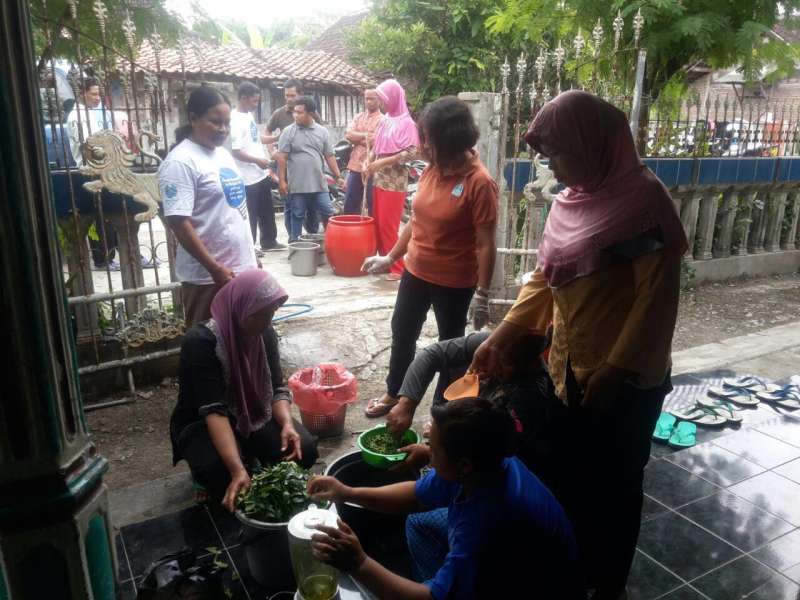 Warga Gayam Terima Pelatihan Biogas
