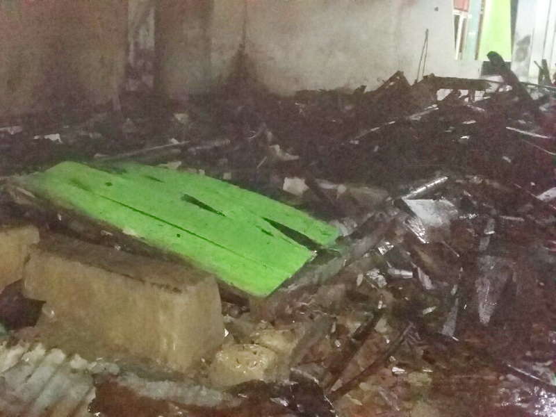 Jago Merah Lalap Rumah Dua Nenek di Baureno