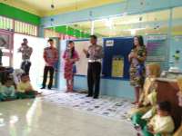 Tanamkan Pendidikan Sejak Dini, Polantas dan Duta Lantas Kunjungi Anak TK