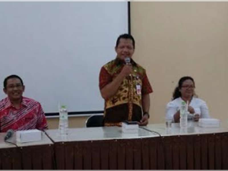 Kadisdik Hadiri Sosialisasi Internet Sehat di SMAN 2 Bojonegoro