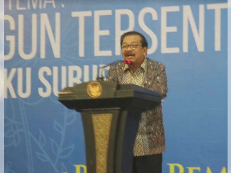 Di Resepsi Pelantikan PMII, Soekarwo Bicara Soal Ekonomi Jawa Timur