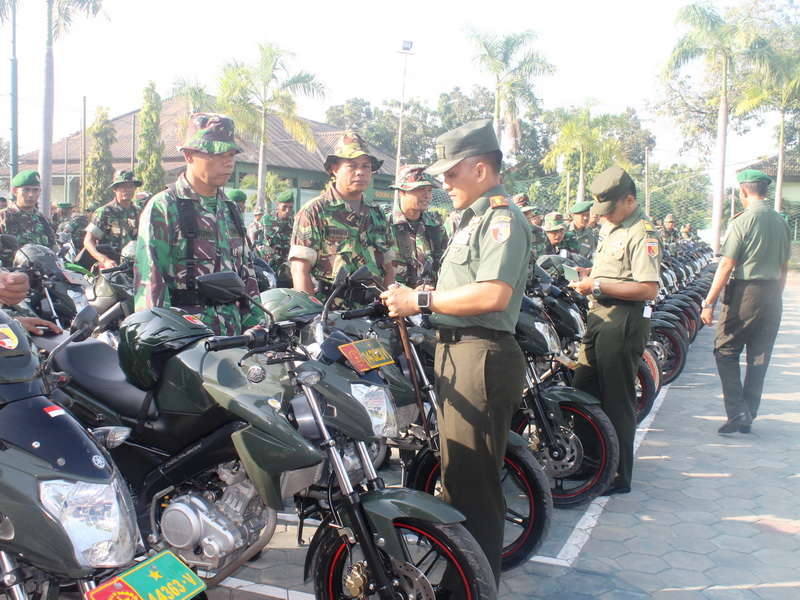 Dandim Periksa Kesiapan Kendaraan Dinas Anggotanya