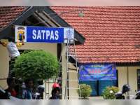 Ruang Tunggu Ber-AC Pojok Cesan dan Wifi Gratisan di SATPAS Bojonegoro