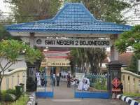 Oktober Serah terima Sekolah SMA dan SMK ke Provinsi