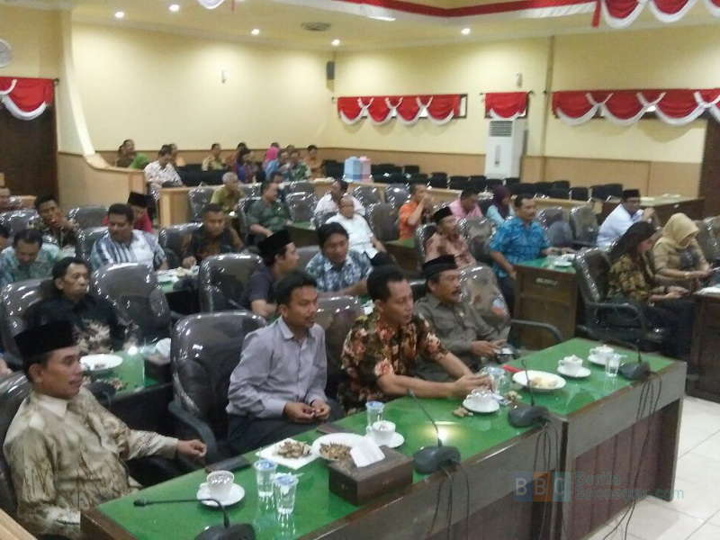 KUA PPAS Perubahan APBD 2016 Akhirnya Disetujui Dewan