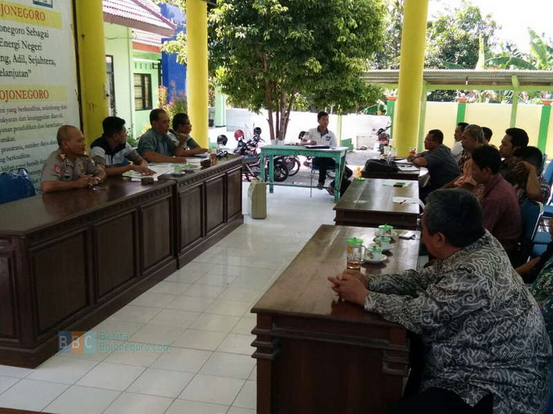 Polsek Purwosari Terus Kawal Persiapan Pelaksanaan Pilkades Pelem