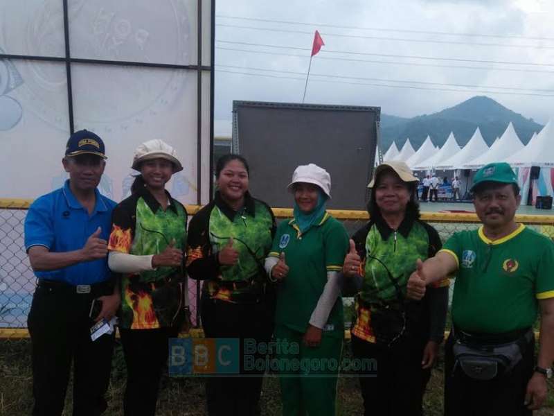 Dua Atlet Panahan Bojonegoro Sumbang Dua Emas untuk Jatim