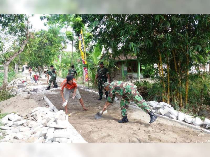 Jalan Baru Desa Deling Diharap Bisa Bermanfaat untuk Masyarakat