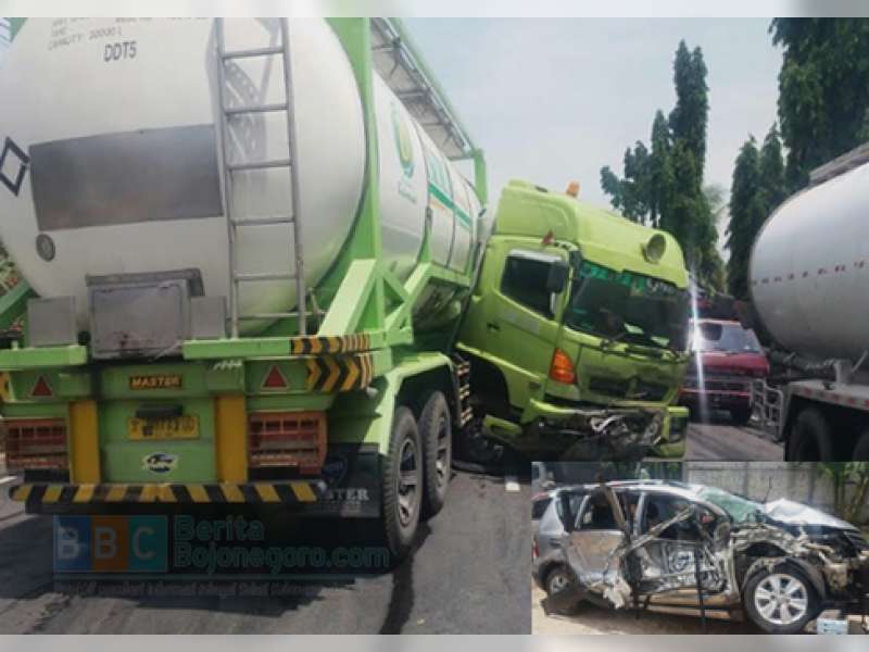 Truk Tangki Oleng Tabrak Grand Livina di Tuban, Lima Orang Luka-Luka