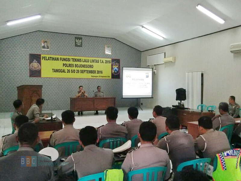 Pelatihan Fungsi Teknis Lalu Lintas Bagi Para Polantas