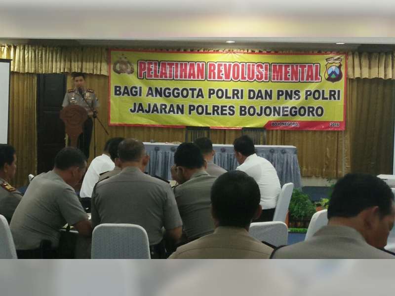 Polres Bojonegoro Gelar Pelatihan Revolusi Mental untuk Anggota