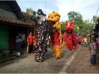 Meriahnya Sedekah Bumi di Desa Batokan Kecamatan Kasiman